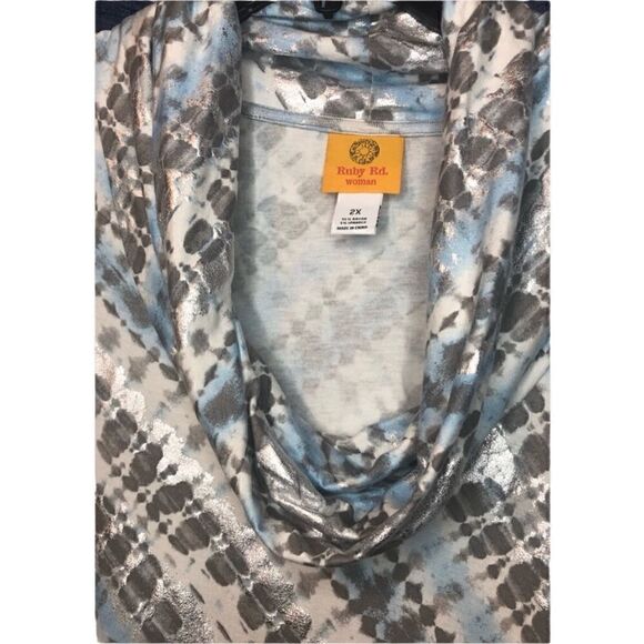 NWT Ruby Rd Light Blue Grey Silver Stretch Material 3/4 Sleeves Cowl Neck Size2X - Picture 4 of 5